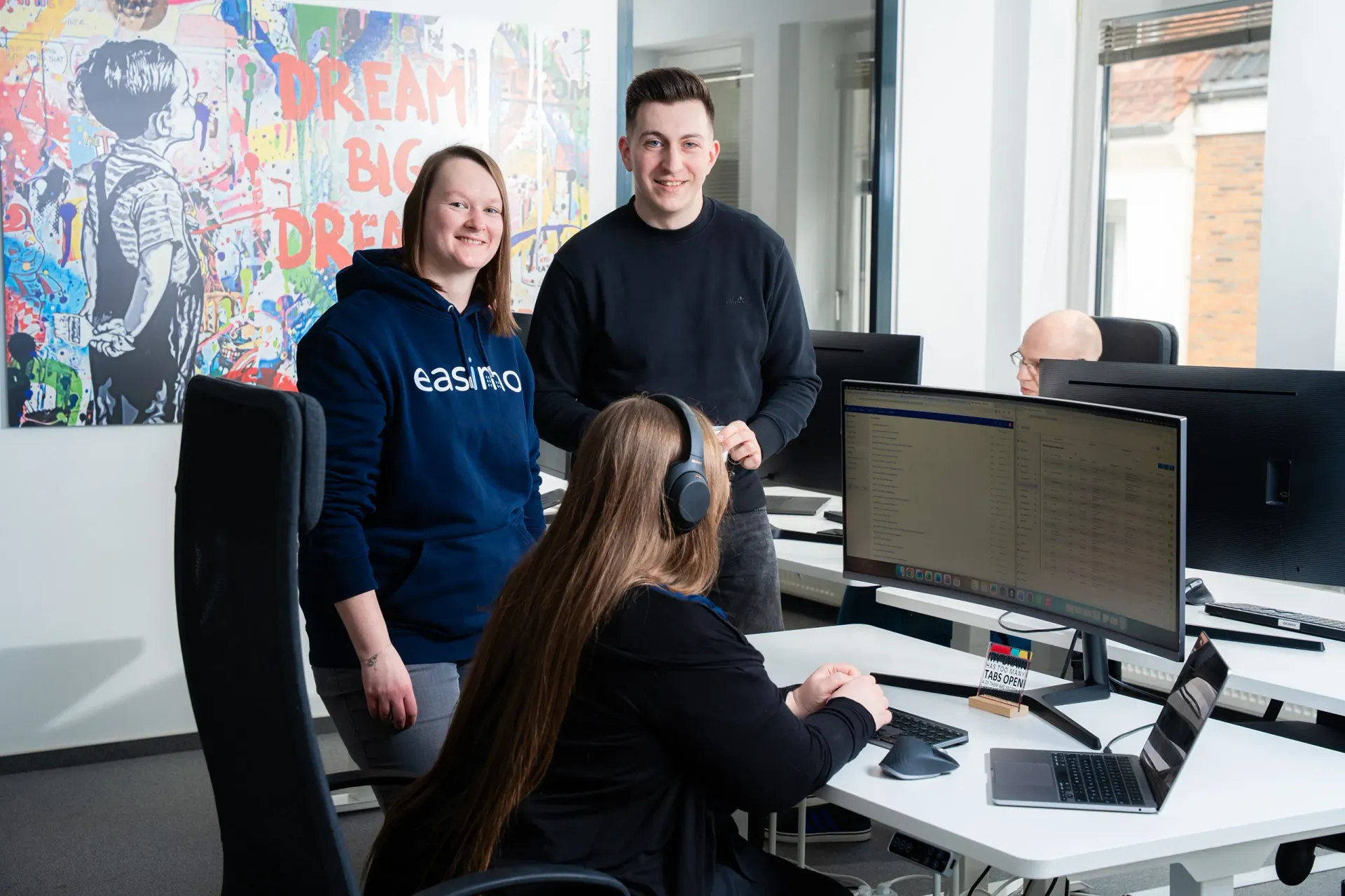 Team von easimo begleitet Kunden bei Einführung, Onboarding und Support der Immobilienverwaltungssoftware.